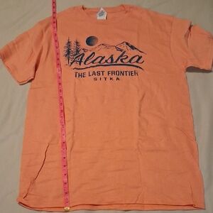 Peach Tee, Sitka Alaska Graphic, Med